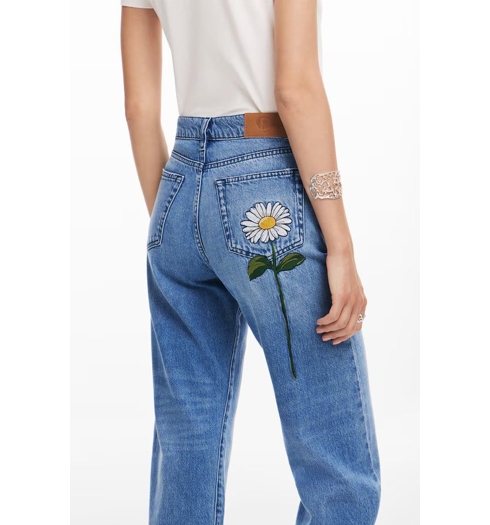 Dámské jeans Desigual 24WWDD16 5007 DENIM AIKE 5007 BLUE - DESIGUAL - 24WWDD16 5007 DENIM AIKE